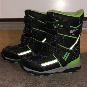 Totes Winter Snow Boots ❄️☃️